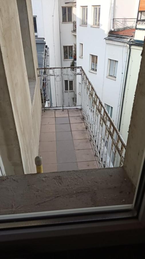 Bydleni V Centru Ov Blizko Stodolni, Bez Vytahu Apartment Ostrava Exterior foto